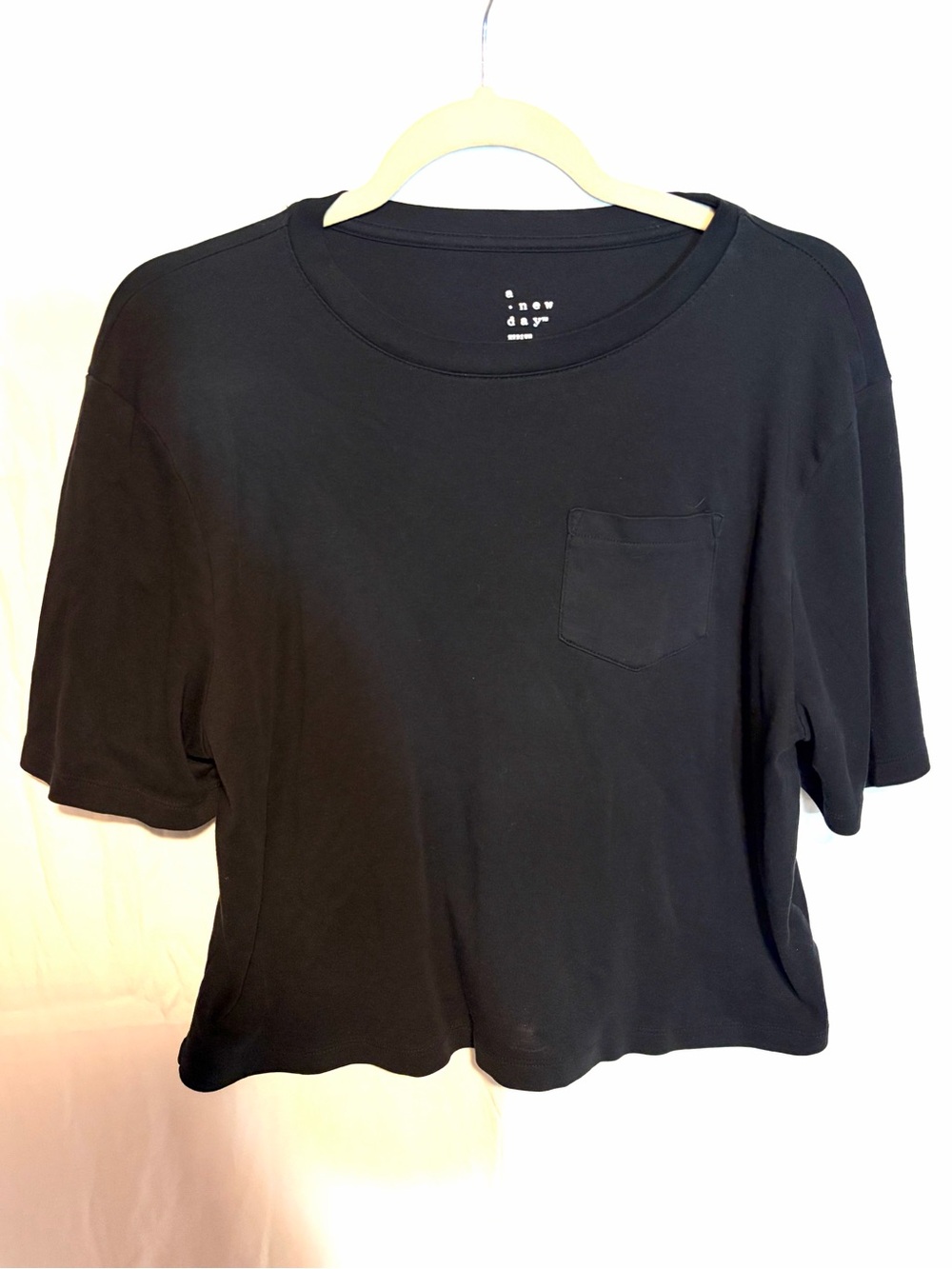 a new day Black Cropped Pocket Short-Sleeve Tee
